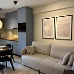 Bellona Bay - Bychoice Apartment
