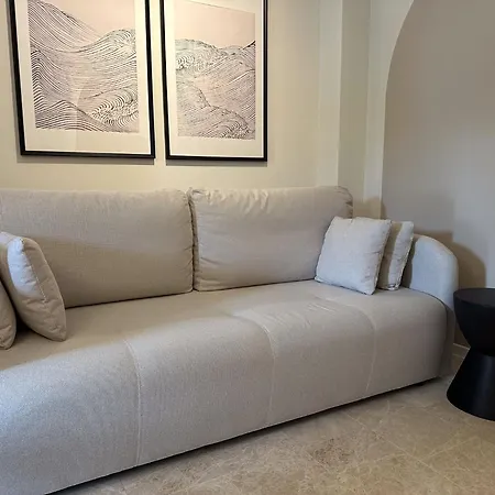 Bellona Bay - Bychoice Apartment *