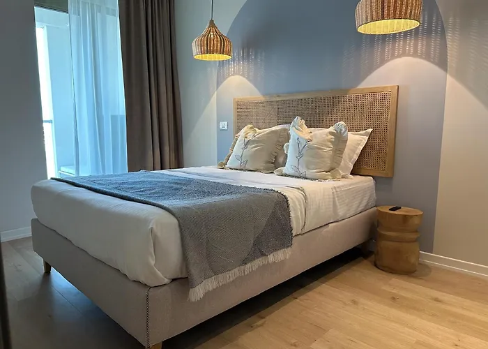 Bellona Bay - Bychoice